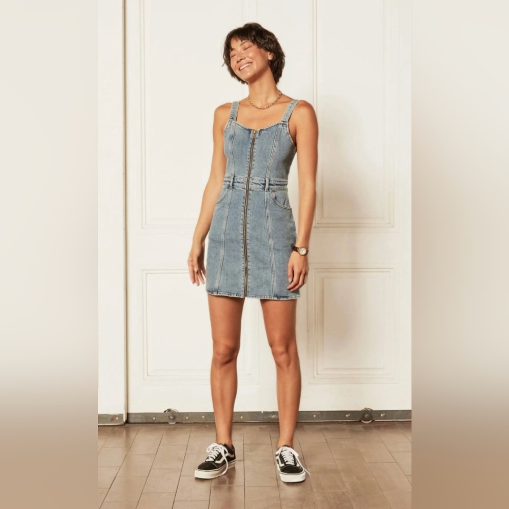 BOYISH The Hepburn Medium Wash Zip Front Denim Dress - SZ 4